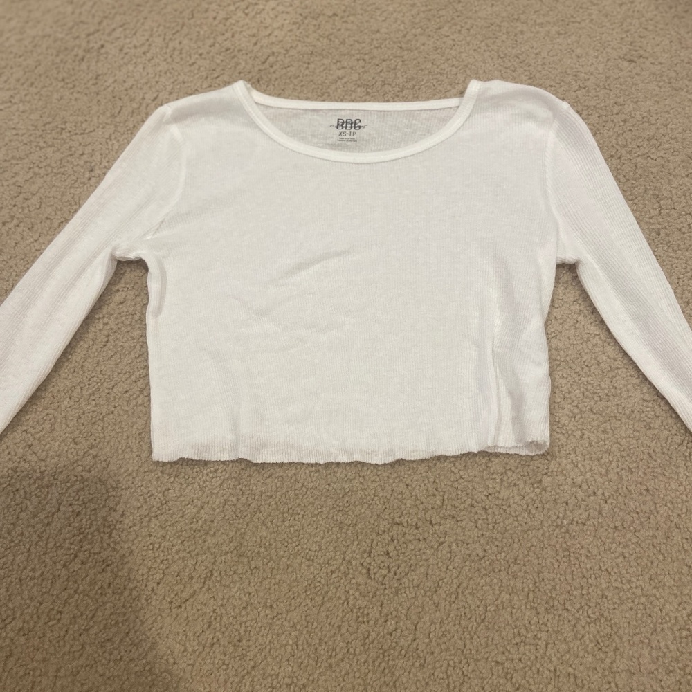 urban outfitters long sleeve tee